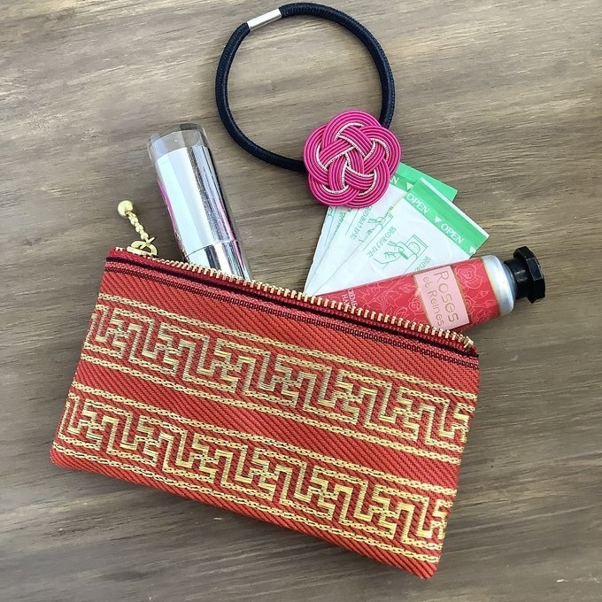 【ラーメン模様(雷文様)】畳縁 テトラ型 ペンケース 赤 ゴールド 和風 チャイナ