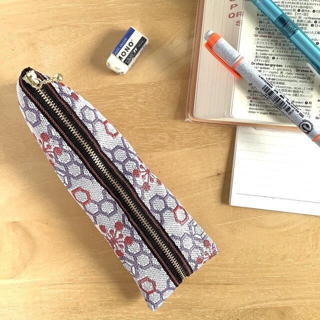 【梅亀甲】畳縁 ぺたんこ 小銭入れ ミニポーチ カードケース 白 和風 ハニカム