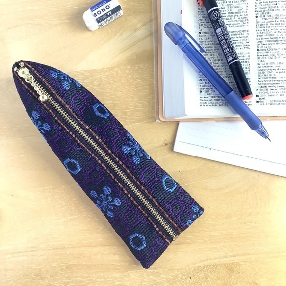 【梅亀甲】畳縁 ぺたんこ 小銭入れ ミニポーチ カードケース 紺 和風 ハニカム