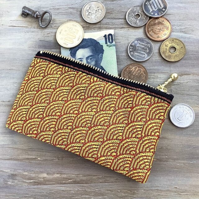 【金波】畳縁 ぺたんこ 小銭入れ ミニポーチ カードケース 青海波 縁起物 和風 伝統