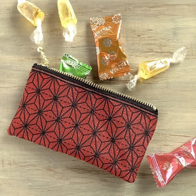 【麻の葉】畳縁 ぺたんこ ミニポーチ 小銭入れ カードケース 赤黒 クール 縁起物