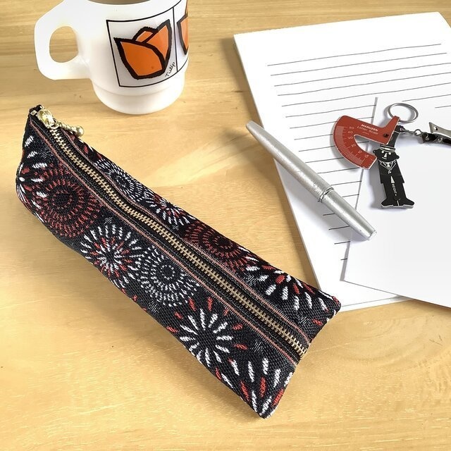 【花火】畳縁 ぺたんこ ミニポーチ 小銭入れ カードケース 黒