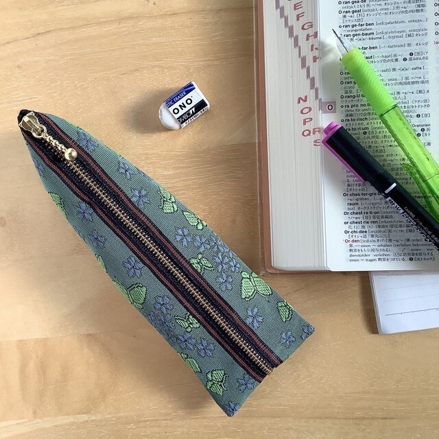 【胡蝶の夢】畳縁 ぺたんこ ミニポーチ 小銭入れ カードケース 緑 紫 蝶 すみれ