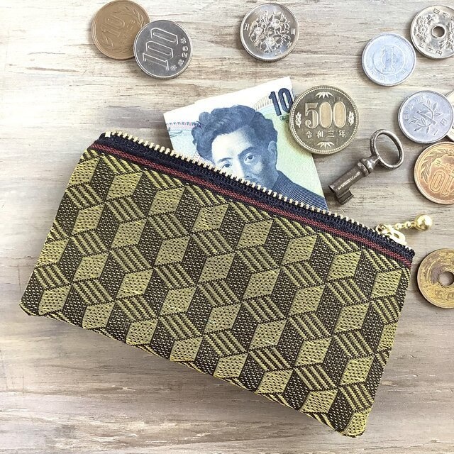 【キューブ】畳縁 ぺたんこ ミニポーチ 小銭入れ カードケース 黒 金 立方体 麻の葉
