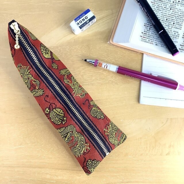 【龍と宝尽くし】畳縁 ぺたんこ ミニポーチ 小銭入れ カードケース 縁起物 竜 ドラゴン