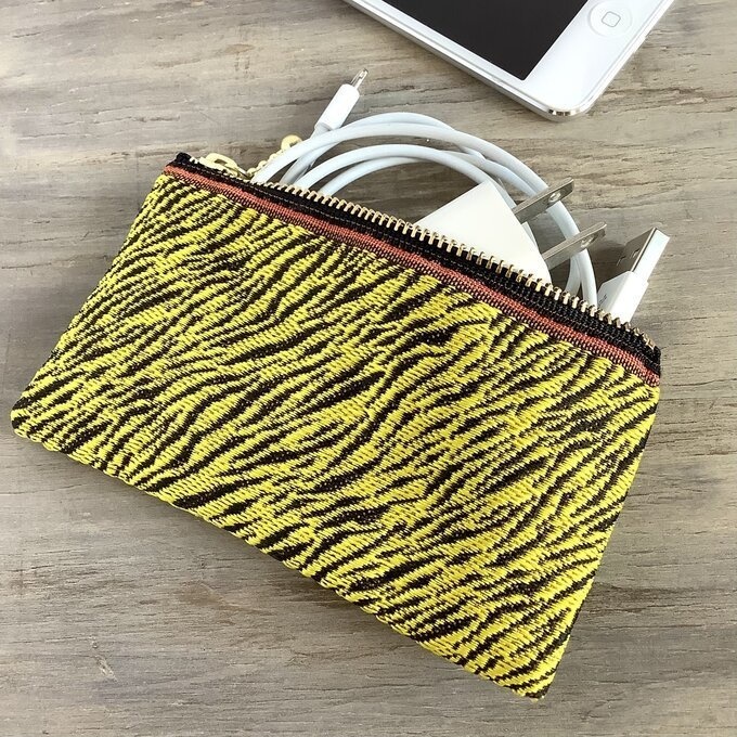 【虎柄】畳縁 ぺたんこ ミニポーチ 小銭入れ カードケース 寅 虎 干支 タイガー