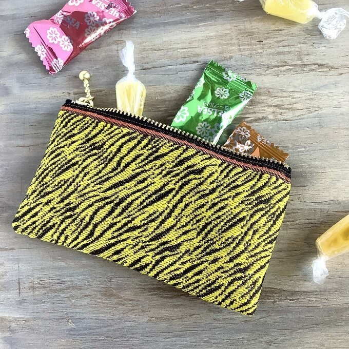 【虎柄】畳縁 ぺたんこ ミニポーチ 小銭入れ カードケース 寅 虎 干支 タイガー