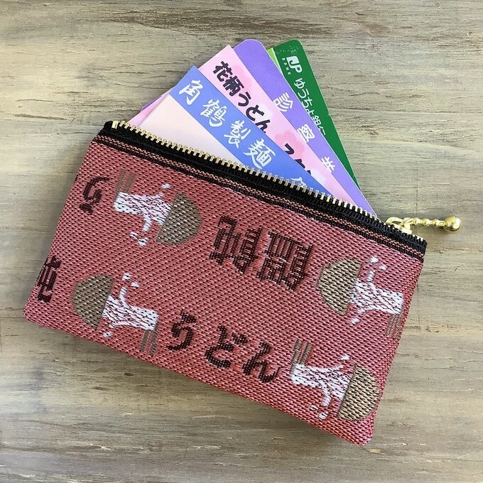 【ピリカラうどん】畳縁 テトラ型 ペンケース うどん 赤 丼