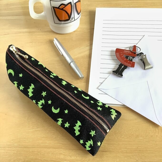 【こうもり】畳縁 ぺたんこ ミニポーチ 小銭入れ カードケース 蝙蝠 ゴスロリ ハロウィン