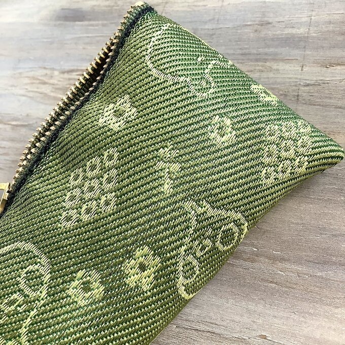 【カエルとトリさん】畳縁 テトラ型 ペンケース グリーン 草色 蛙 鳥 オカメインコ