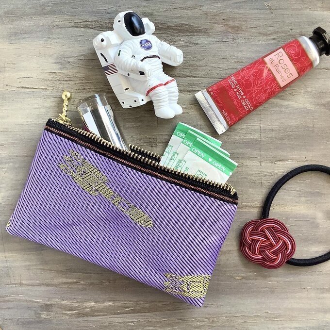 【ロケット】畳縁 ぺたんこ ミニポーチ カードケース 小銭入れ 宇宙 薄紫 夜明け