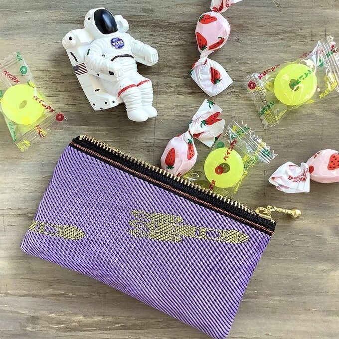 【ロケット】畳縁 ぺたんこ ミニポーチ カードケース 小銭入れ 宇宙 薄紫 夜明け