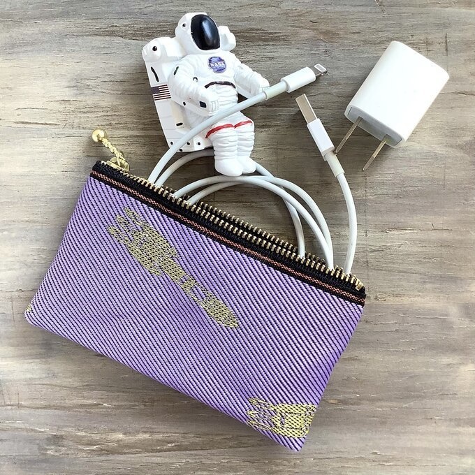 【ロケット】畳縁 ぺたんこ ミニポーチ カードケース 小銭入れ 宇宙 薄紫 夜明け