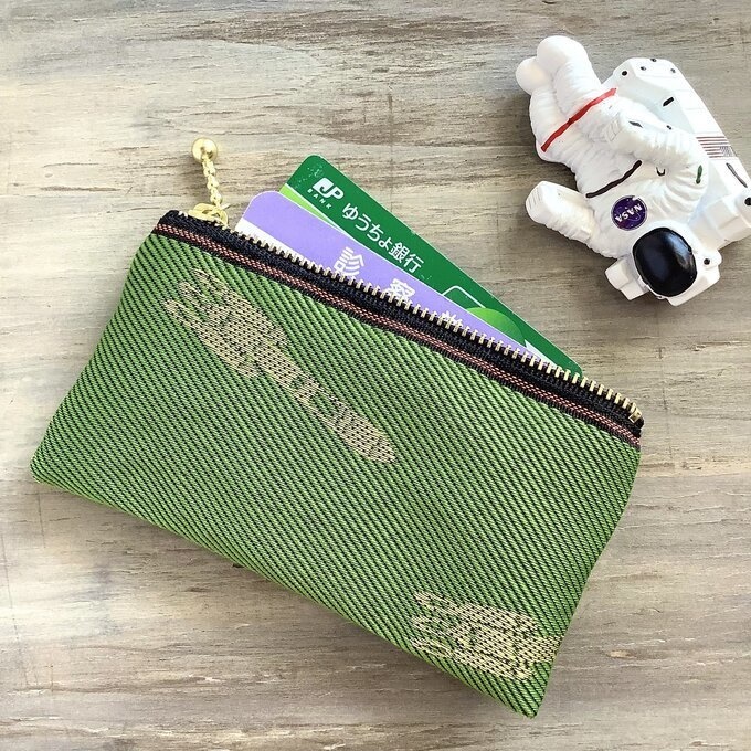 【ロケット】畳縁 ぺたんこ ミニポーチ カードケース 小銭入れ 宇宙 草原 緑 金
