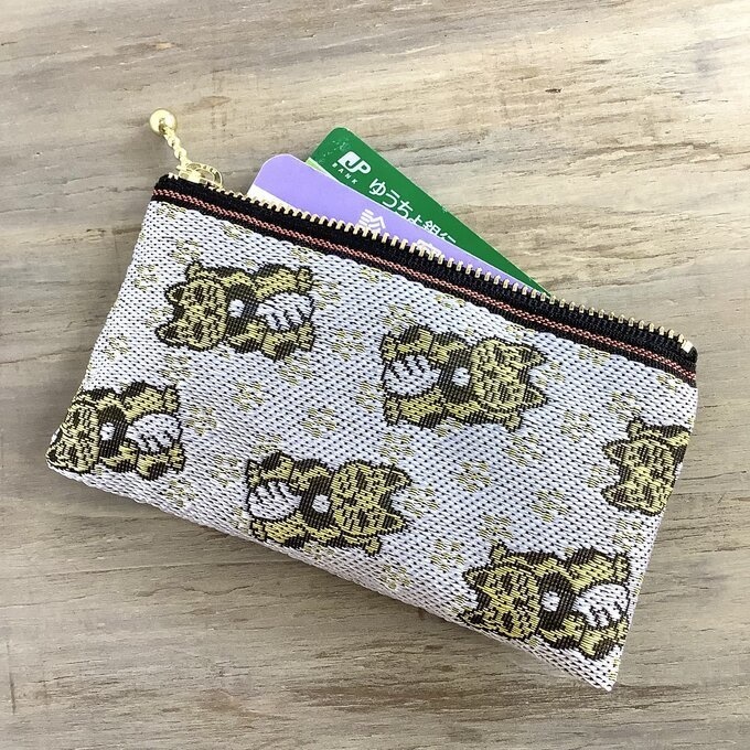 【銀の招き猫】畳縁 ぺたんこ ミニポーチ 小銭入れ カードケース 縁起物 猫 シルバー 幸運