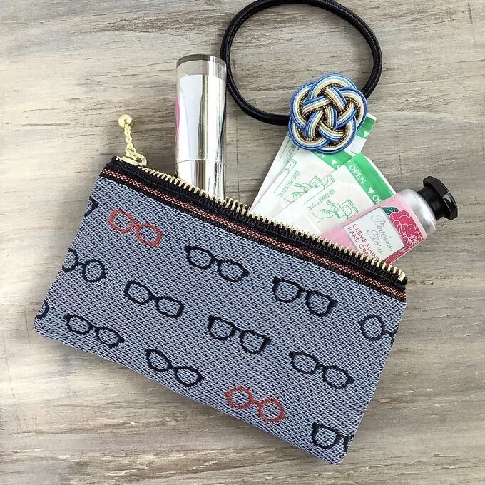 【メガネ柄】畳縁 テトラ型 ペンケース ブルー 眼鏡 めがね ユニーク