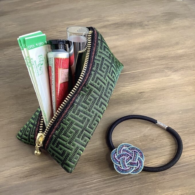 【基板柄?】畳縁 テトラ型 ミニポーチ 小銭入れ 和風 緑 黒 迷路