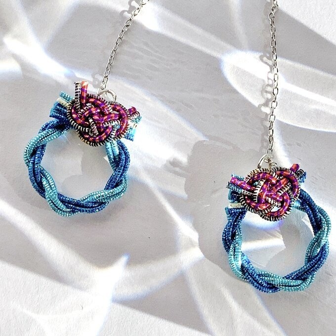 水引【ミニリース】ピアス 大人可愛い ブルー キラキラ