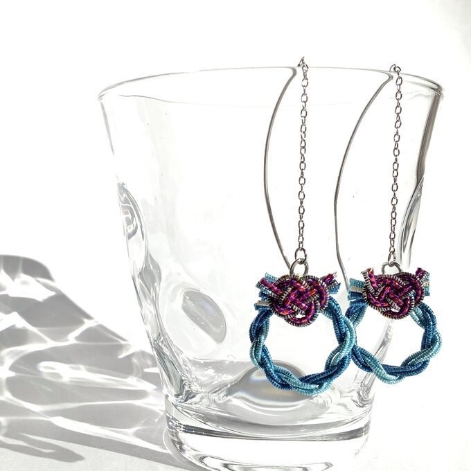 水引【ミニリース】ピアス 大人可愛い ブルー キラキラ
