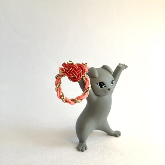 水引製 ミニミニリース 正月飾り【コーラル 金】ドールハウス ミニチュア オビツろいど シルバニア