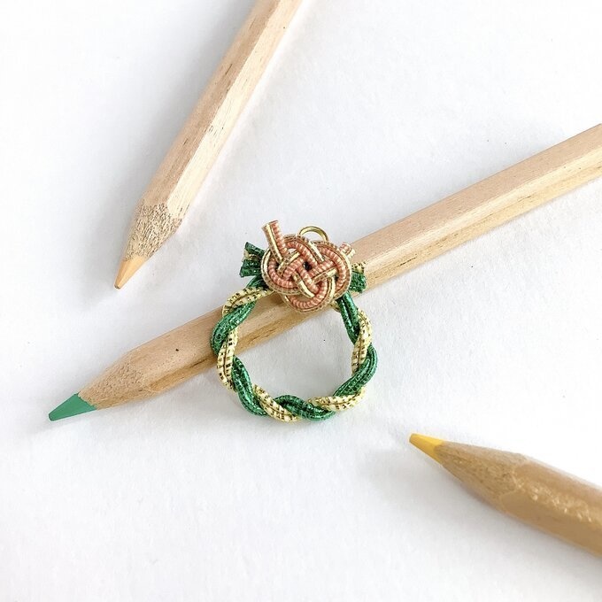 水引製 ミニミニリース 正月飾り【キラキラグリーン 金】オビツろいど シルバニア ミニチュア