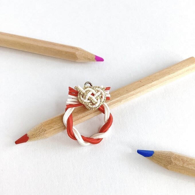 水引製 ミニミニリース 正月飾り【赤 白 金】オビツろいど シルバニア ミニチュア