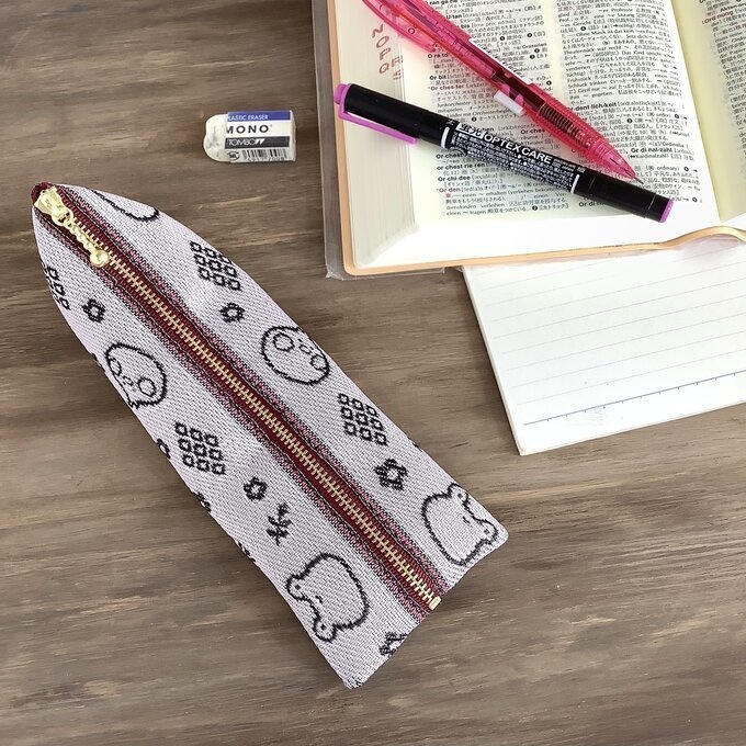 【カエルとトリさん】畳縁 ぺたんこ ミニポーチ 小銭入れ カードケース 灰桜色 ピンク 蛙 鳥 オカメインコ