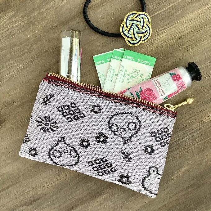 【カエルとトリさん】畳縁 ぺたんこ ミニポーチ 小銭入れ カードケース 灰桜色 ピンク 蛙 鳥 オカメインコ