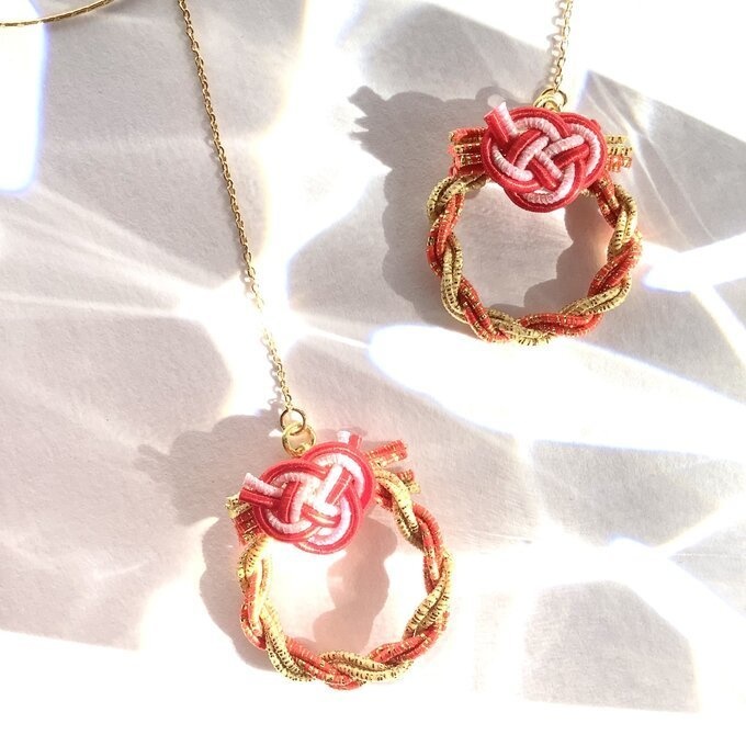 水引 ミニリース ピアス【夕焼け色】大人可愛い オレンジ ゴールド キラキラ