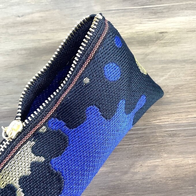 【ポロック】畳縁 テトラ型 ペンケース スプラッシュ ペンキ ペインティ インク 青 ゴールド