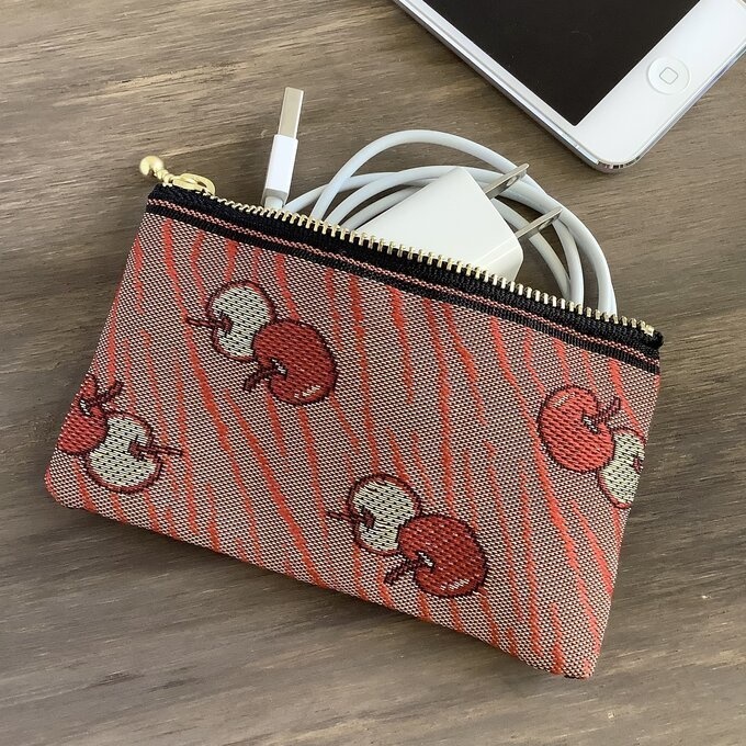 【りんご】畳縁 ぺたんこ ミニポーチ 小銭入れ カードケース リンゴ 安曇野 信州 赤