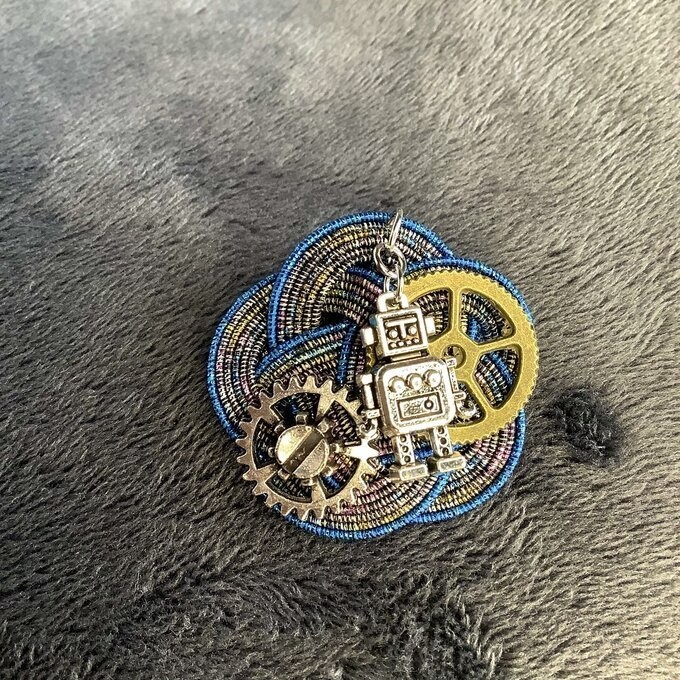 【スチームパンク】水引 ブローチ ロボホンとお揃い♪ブルー 帯留 ロボット 歯車