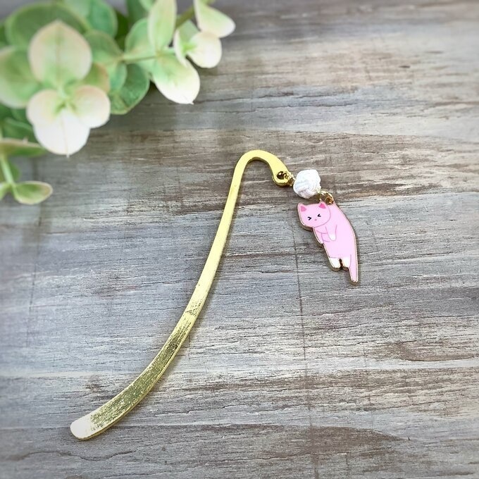 御朱印帳 しおり 水引【つままれにゃんこ】ブックマーカー ピンク 桃色