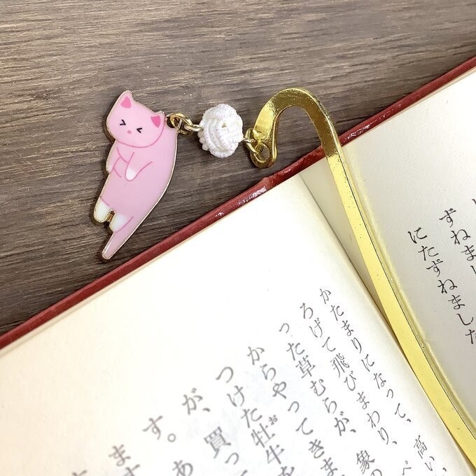 御朱印帳 しおり 水引【つままれにゃんこ】ブックマーカー ピンク 桃色