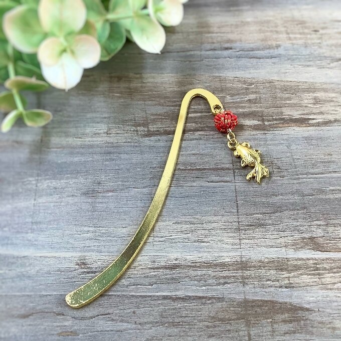 御朱印帳 しおり 水引【金魚】ブックマーカー 赤 縁起物