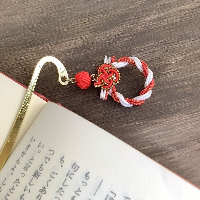 御朱印帳 しおり 水引【ミニリース】ブックマーカー 和風 手帳 赤 白
