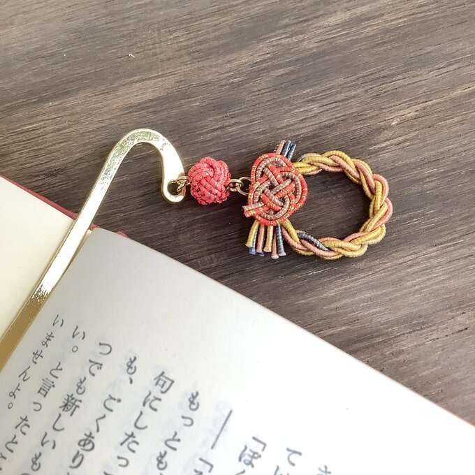 御朱印帳 しおり 水引【ミニリース】ブックマーカー 和風 手帳 ゴールド 赤