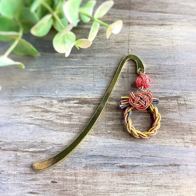 御朱印帳 しおり 水引【ミニリース】ブックマーカー 和風 手帳 ゴールド 赤