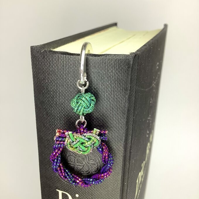 御朱印帳 しおり 水引【ミニリース】ブックマーカー 和風 手帳 キラキラ 紫 グリーン