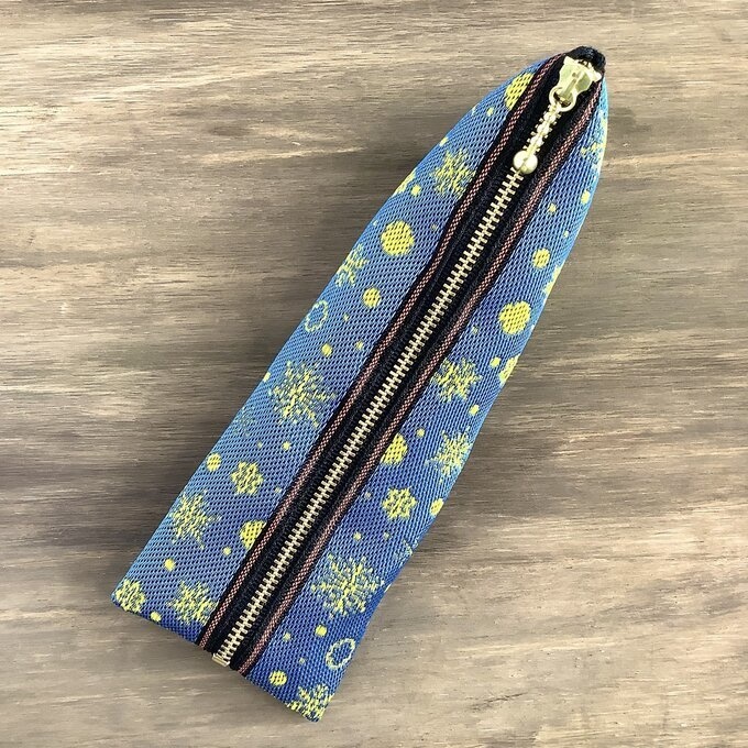【六華】畳縁 テトラ型 ペンケース 青 黄色 雪の結晶 クリスマス