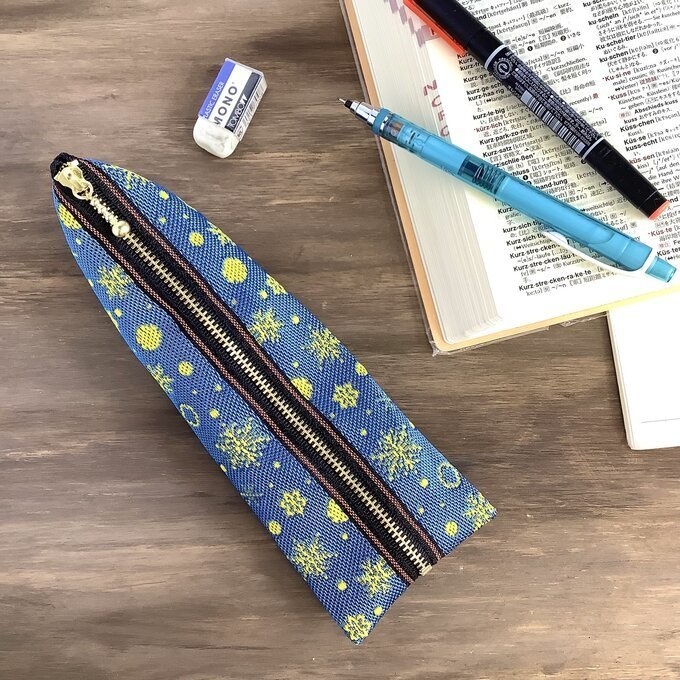 【六華】畳縁 ぺたんこ ミニポーチ カードケース 小銭入れ 青 黄色 雪の結晶 クリスマス