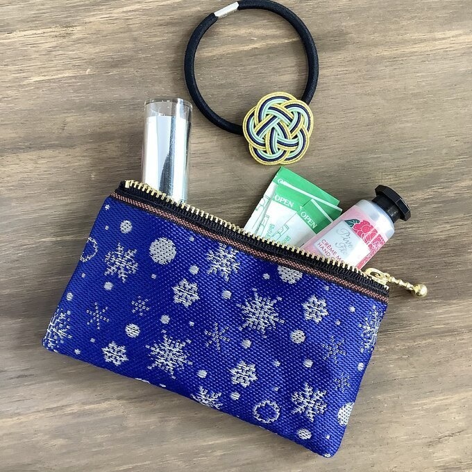 【六華】畳縁 テトラ型 ペンケース 青 白 雪の結晶 クリスマス