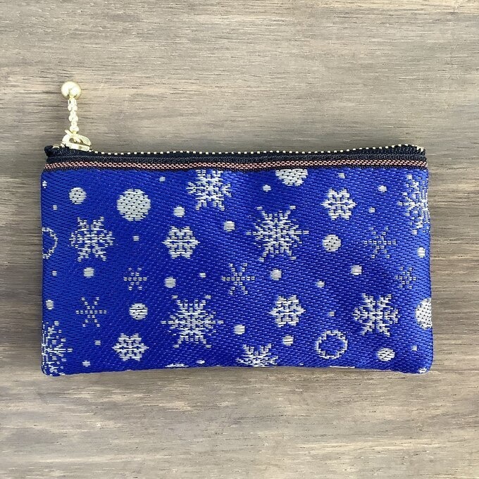 【六華】畳縁 ぺたんこ ミニポーチ カードケース 小銭入れ 青 白 雪の結晶 クリスマス
