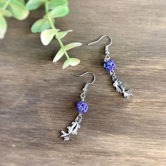 水引【銀魚】ピアス 大人可愛い 金魚 青 シルバー