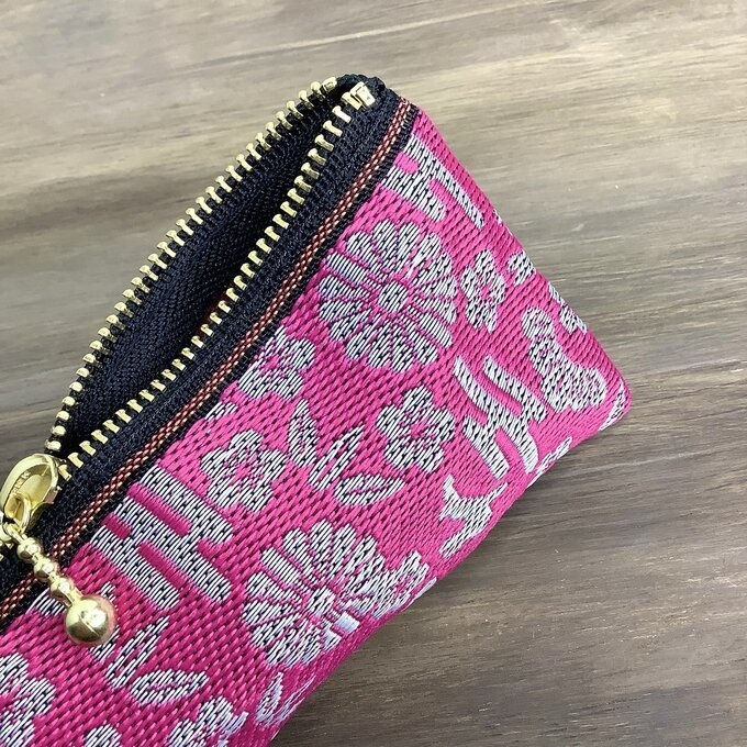 【おめでたうさぎ】畳縁 テトラ型 ペンケース つつじ色 ぼたん色 ピンク シルバー 縁起物 兎