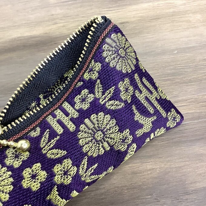 【おめでたうさぎ】畳縁 テトラ型 ペンケース 和紫 金 縁起物 兎