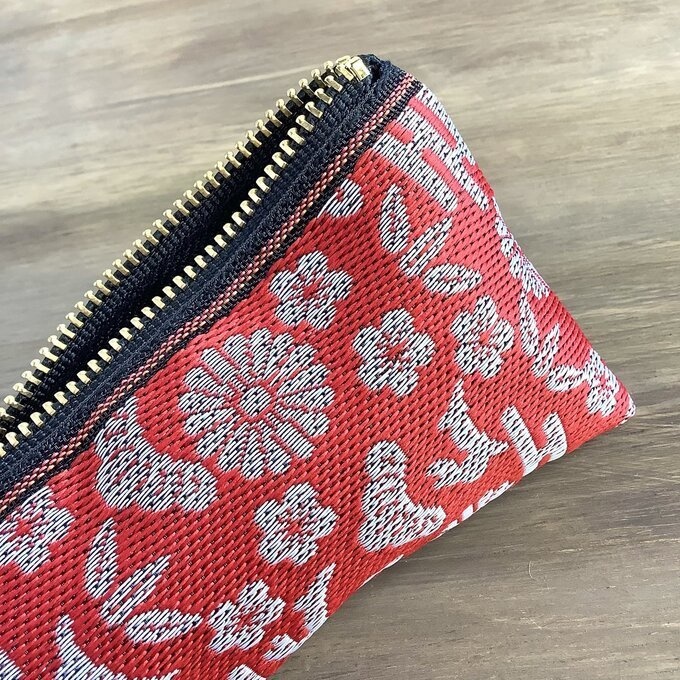 【おめでたうさぎ】畳縁 テトラ型 ペンケース 紅白 縁起物 兎