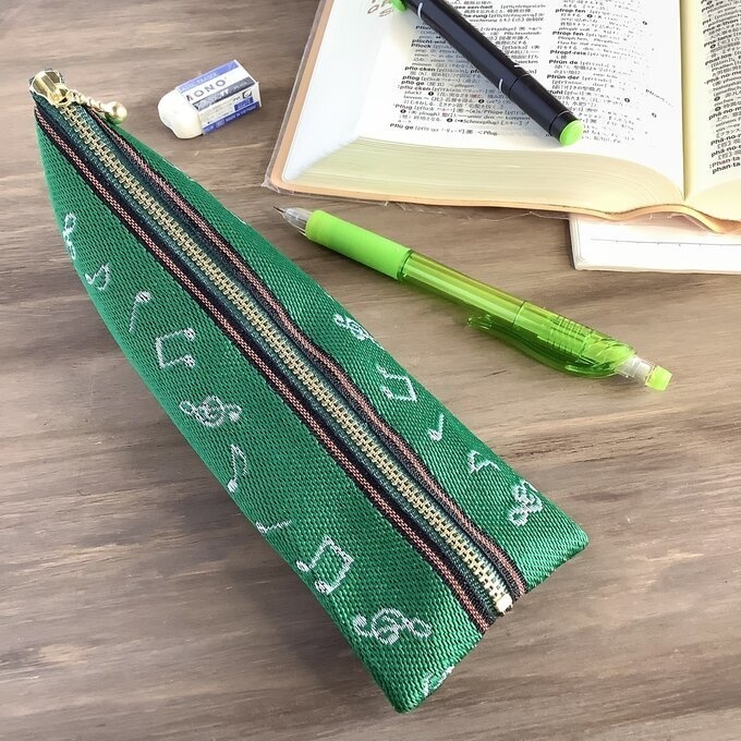 【音符】畳縁 ぺたんこ ミニポーチ カードケース 小銭入れ 緑 白 音楽 楽譜