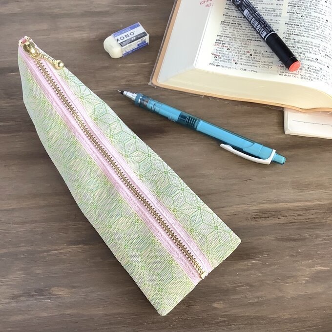 【春宵一刻】畳縁 ぺたんこ ミニポーチ カードケース 小銭入れ 麻の葉模様 桜色 薄緑 ピンク ニュアンスカラー