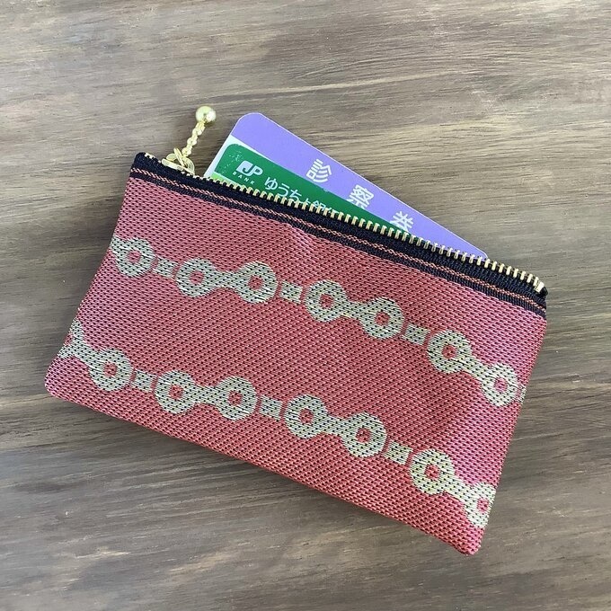 【鎖柄】畳縁 ぺたんこ ミニポーチ カードケース 小銭入れ チェーン 鎖 赤 絆 繋がり